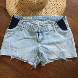 Gap maternity shorts- slim cut offs